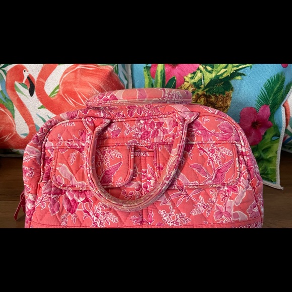 Vera Bradley - Picture 7 of 7